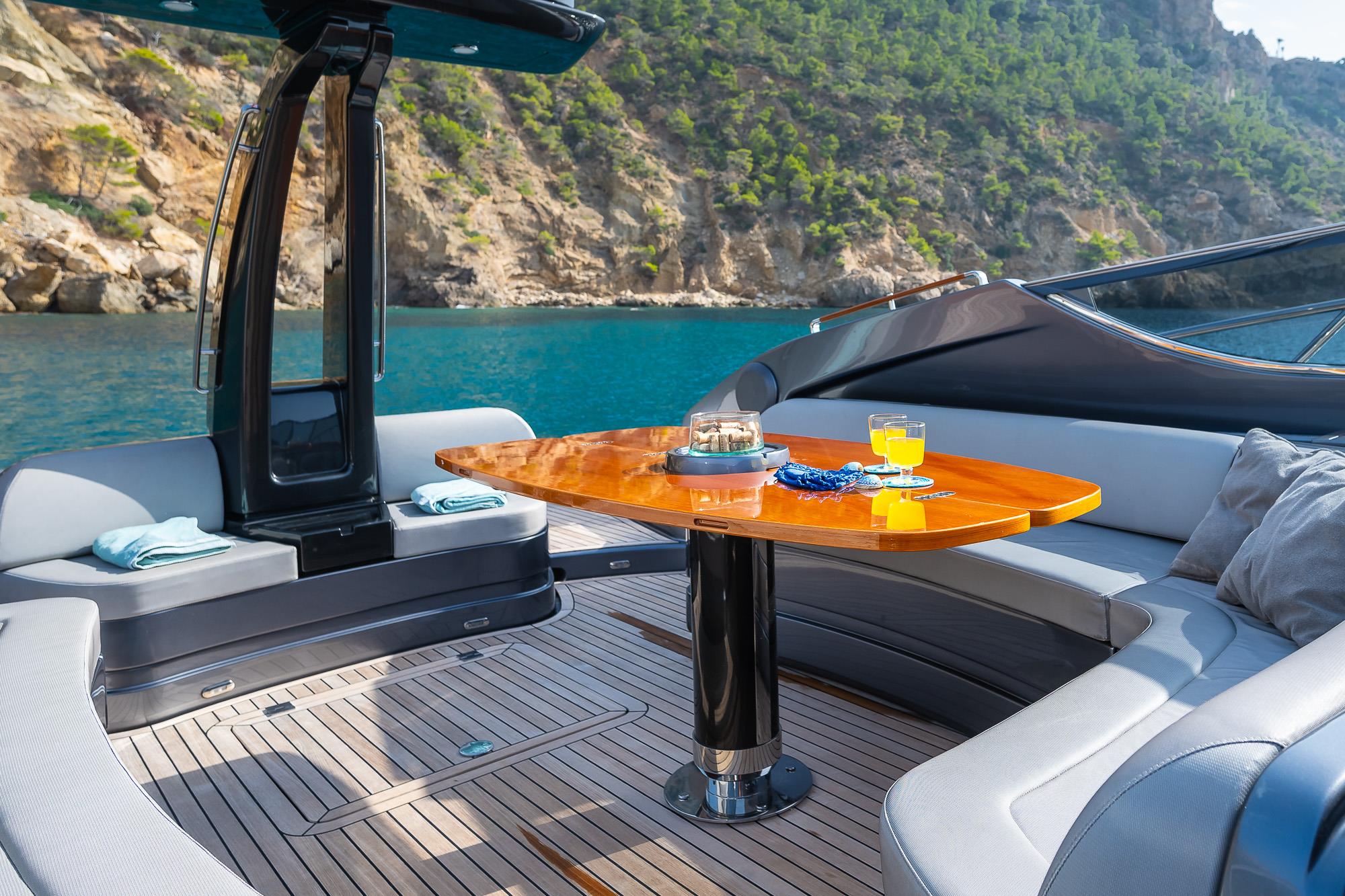 2013 RIVA 63' VIRTUS 